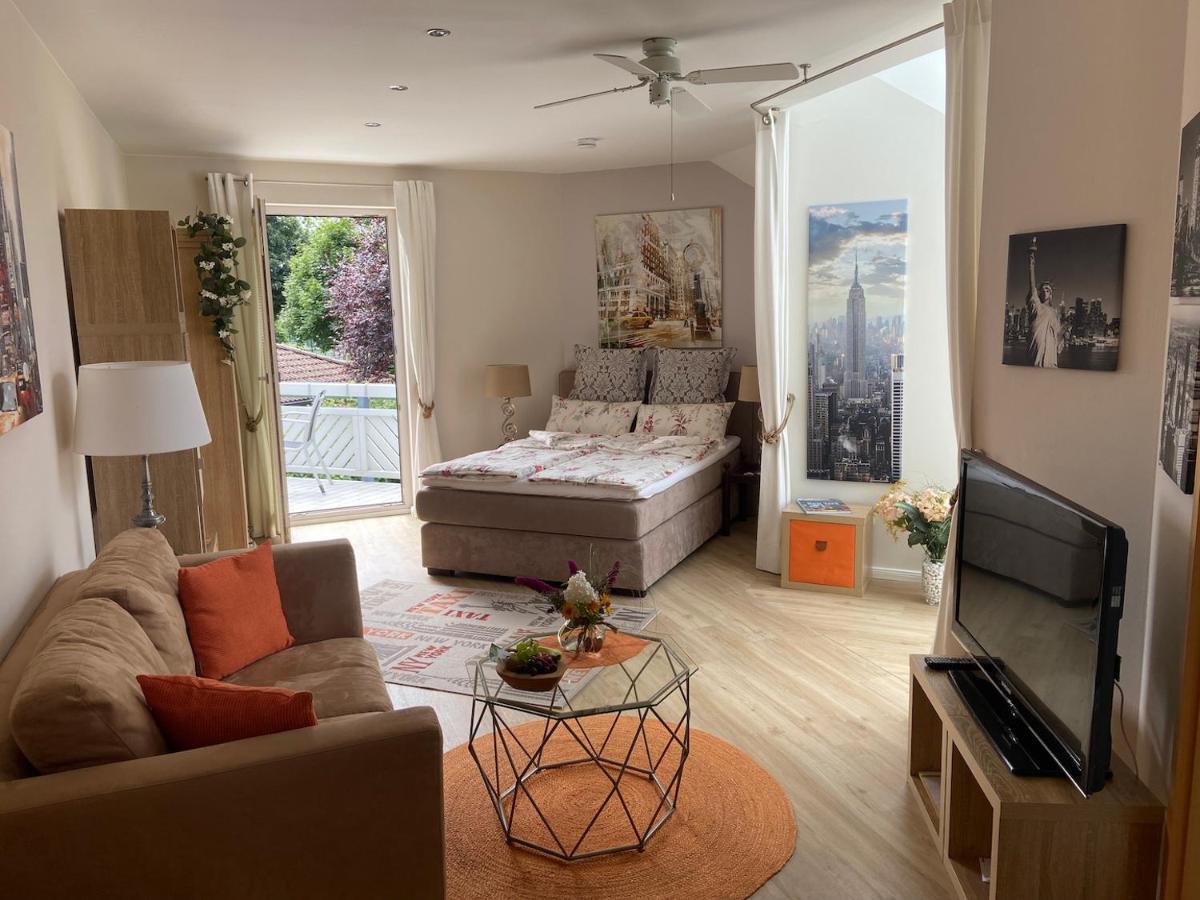 Villa "Auszeit" Hohen Neuendorf Luaran gambar