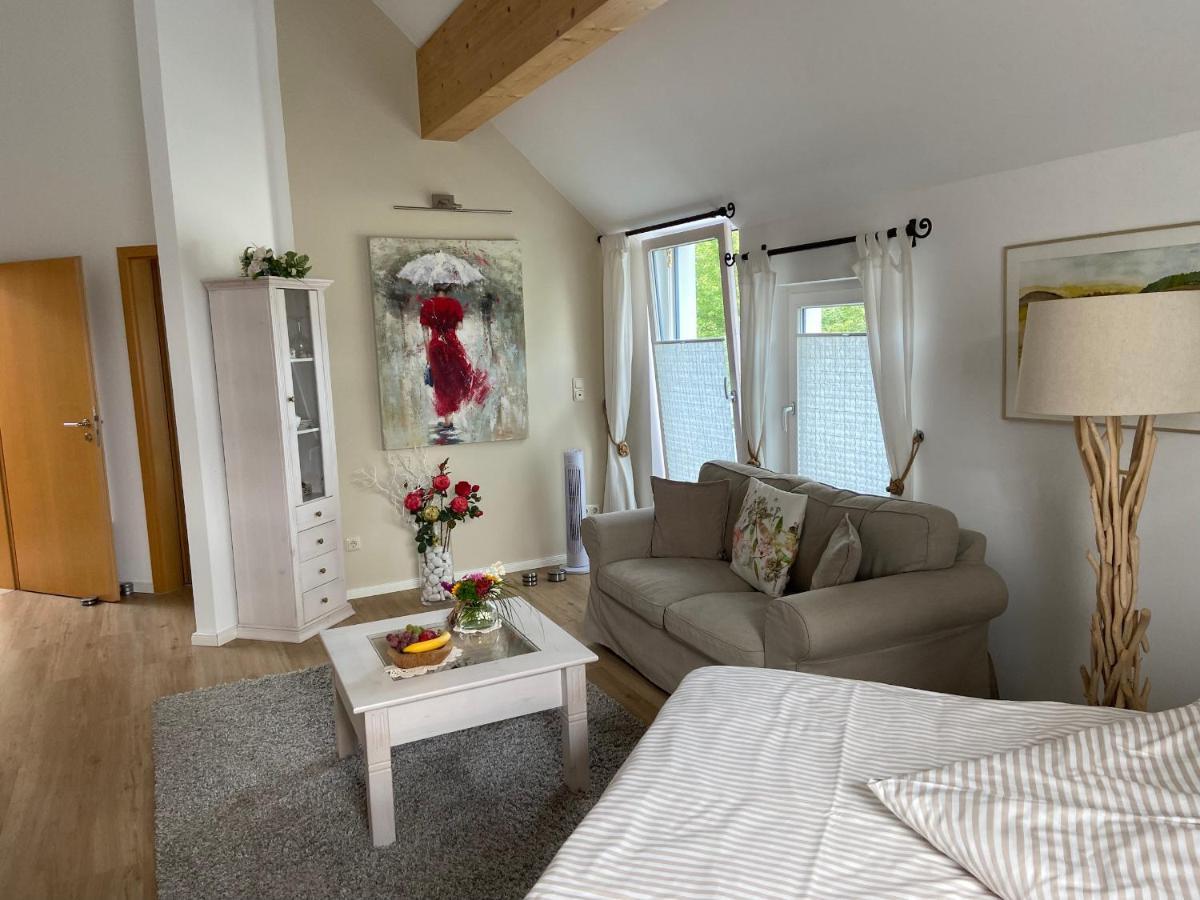 Villa "Auszeit" Hohen Neuendorf Luaran gambar