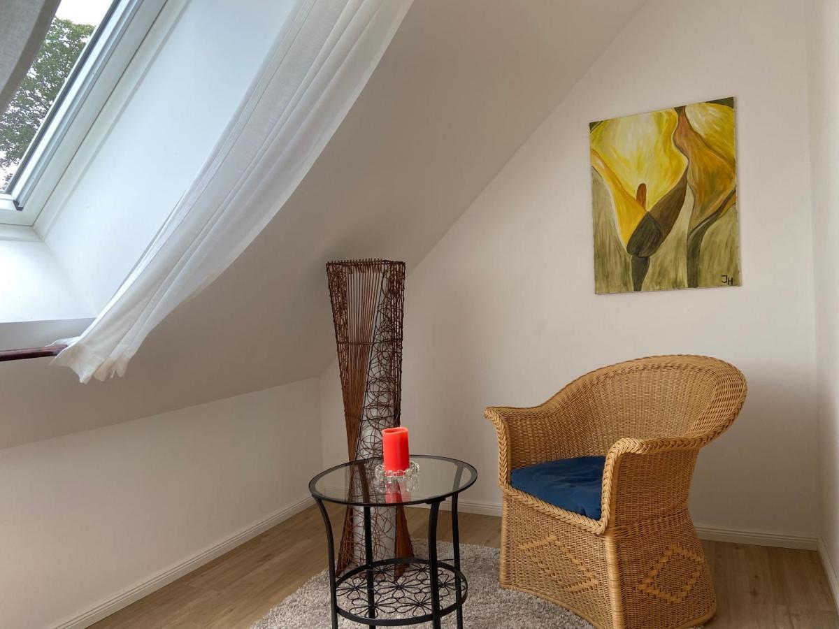 Villa "Auszeit" Hohen Neuendorf Luaran gambar