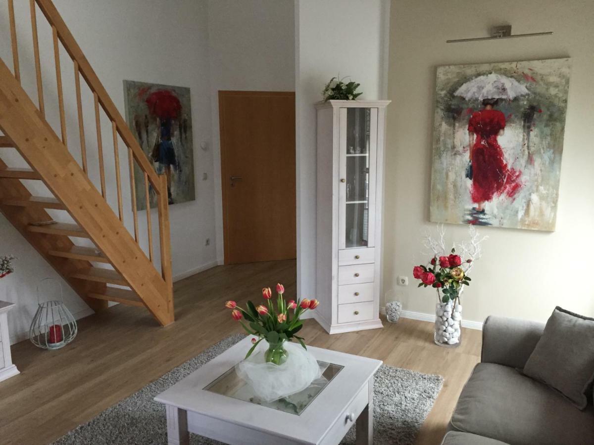 Villa "Auszeit" Hohen Neuendorf Luaran gambar