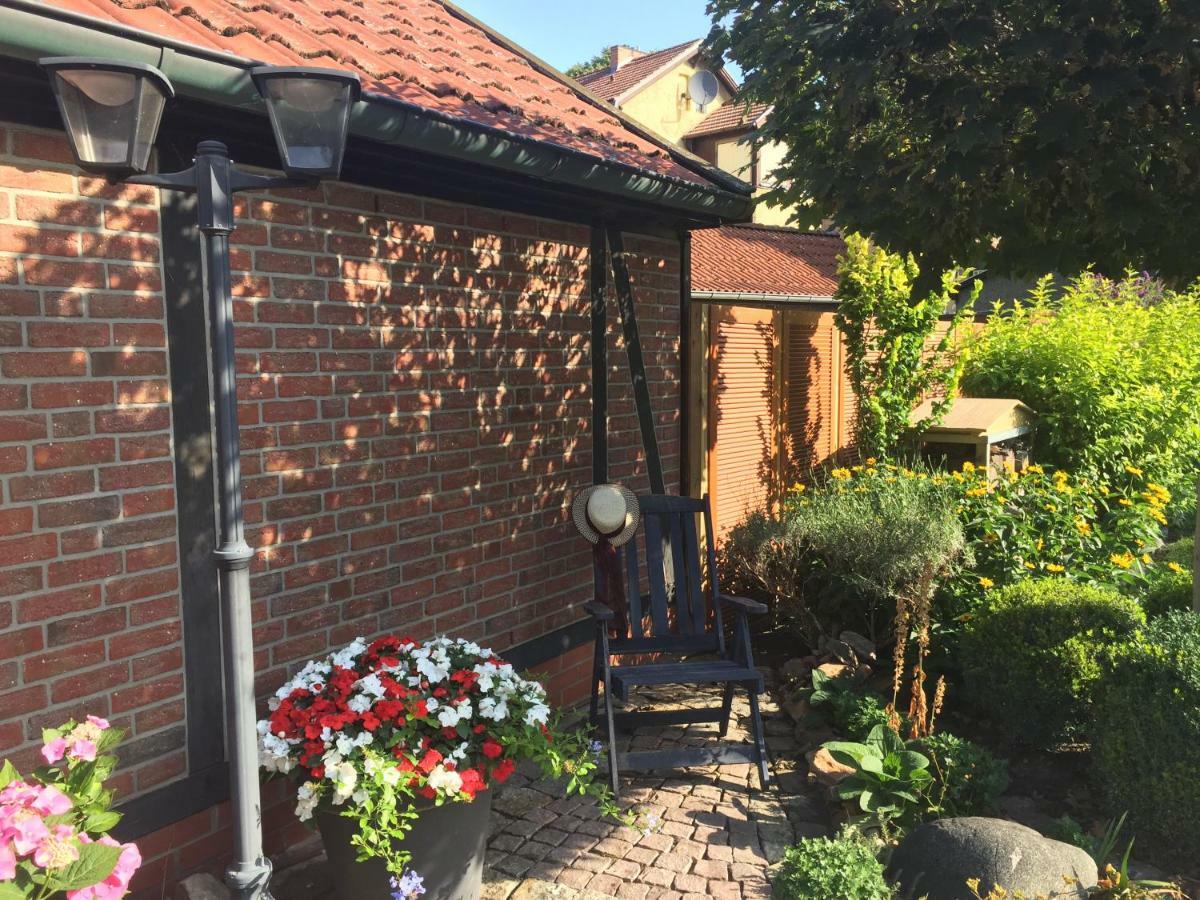 Villa "Auszeit" Hohen Neuendorf Luaran gambar